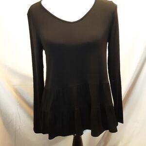 Green Envelope Swoop Neck Long Sleeves Top SZ M